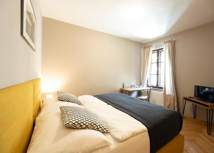 Tanzberg Hotel 3*