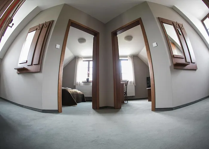 Tanzberg Hotel 3*